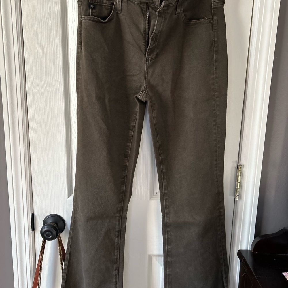 AG Farrah Boot Crop High Rise Fit denim jeans. Worn only a few times.